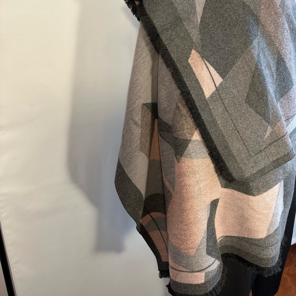 Soia & Kyo Scarf Shawl Plaid Checker Fall Winter Gray Black Pink Soft Cozy - Picture 8 of 12
